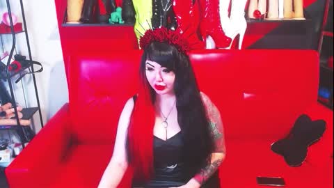 Snapshot of afroditagun666 chatting on September 29, 4:45 pm AfroditaGun666 online show from September 29, 4:45 pm