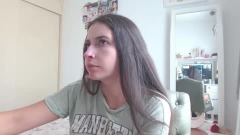 Snapshot of afrodithaa_ chatting on March 25, 3:07 pm afrodithaa_ online show from March 25, 3:07 pm
