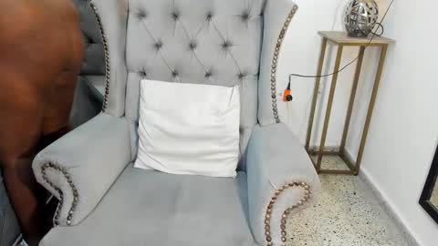 Snapshot of afrodiva69 chatting on September 22, 8:22 pm Afro Diva 69 online show from September 22, 8:22 pm