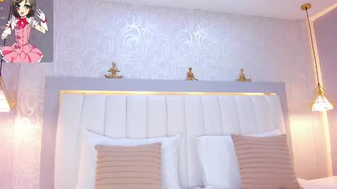 A F R O D I T A  online show from October 4, 11:41 am