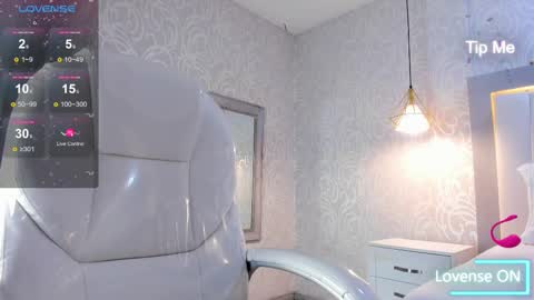 A F R O D I T A  online show from October 10, 11:31 am