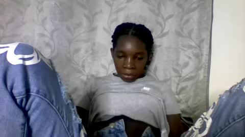 pink  and josphen online show from January 29, 5:02 pm