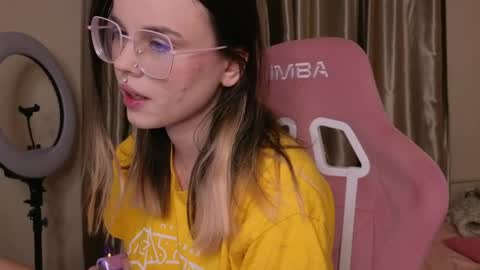 afterdarkduo online show from April 2, 3:37 am