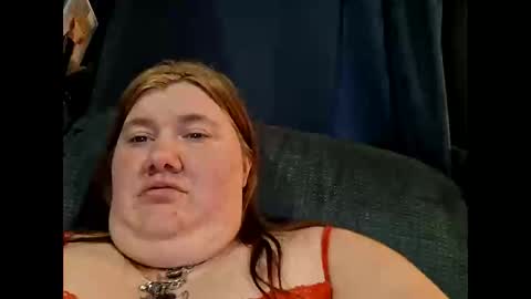 Snapshot of afterhoursangle35 chatting on March 11, 3:23 am Babygirls353637 online show from March 11, 3:23 am