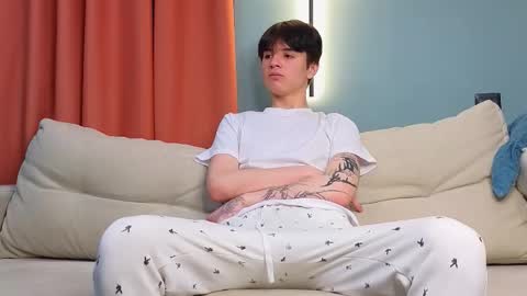 Mark online show from March 14, 6:19 am