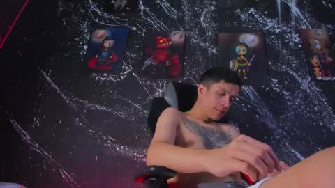 Snapshot of agarevans chatting on February 12, 4:18 am AGAR online show from February 12, 4:18 am