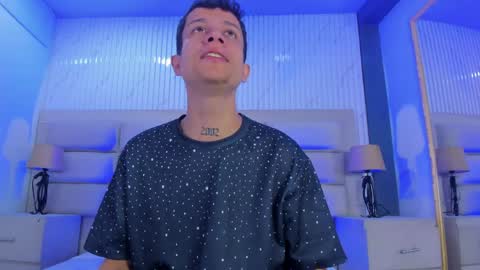 Snapshot of agarevans chatting on March 30, 4:02 am AGAR online show from March 30, 4:02 am