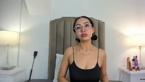 agartha_velvet online show from July 27, 12:06 am