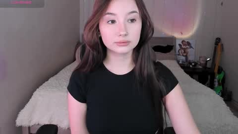 Snapshot of agata_cherry chatting on November 20, 8:14 am Eva online show from November 20, 8:14 am