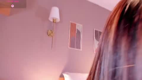 Snapshot of agata_laurent_ chatting on June 20, 9:50 pm Agata Lauret online show from June 20, 9:50 pm