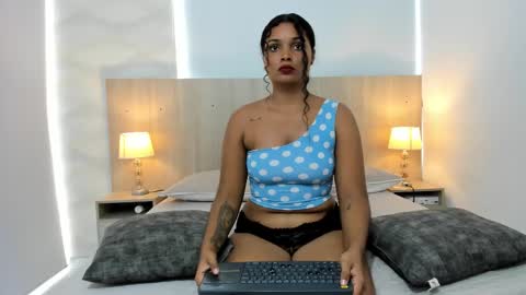 Agata Ortiz online show from February 2, 5:37 pm