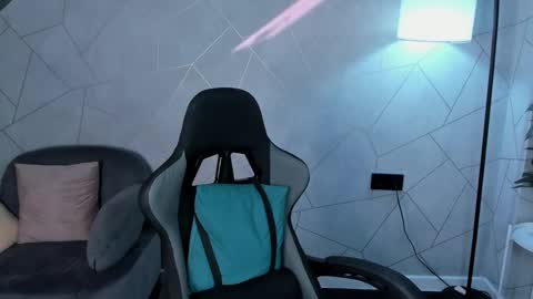 Agata Smithhh online show from February 3, 6:40 am