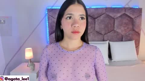 agataa_lee online show from September 9, 3:39 am