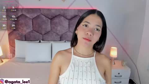 agataa_lee online show from September 17, 3:52 am