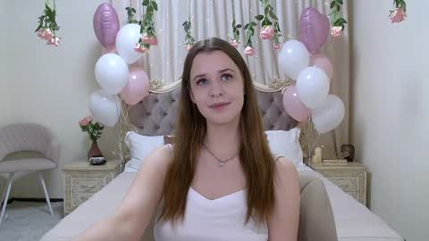Snapshot of agataaisitt chatting on February 10, 11:34 pm Agata Aisitt online show from February 10, 11:34 pm
