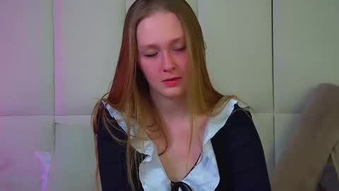 AgataFoxley online show from March 24, 6:18 am