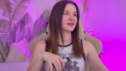 Snapshot of agatawillis chatting on February 19, 1:40 pm Agata online show from February 19, 1:40 pm
