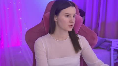 Snapshot of agatawillis chatting on February 20, 6:26 am Agata online show from February 20, 6:26 am