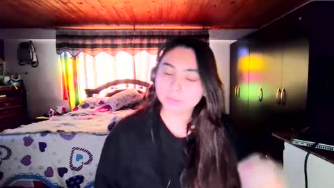 Agatha Sweet online show from February 8, 10:02 pm