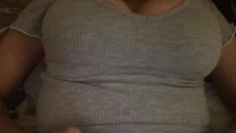 Snapshot of agatha_cb chatting on April 19, 8:11 pm agatha_cb online show from April 19, 8:11 pm