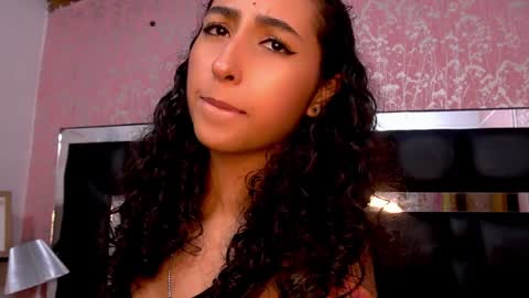 Snapshot of agatha_collinss chatting on January 11, 7:16 pm Val inst agatha clls online show from January 11, 7:16 pm