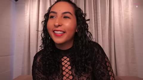Snapshot of agatha_collinss chatting on September 9, 5:01 pm Val inst agatha clls online show from September 9, 5:01 pm