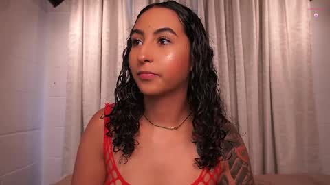 Snapshot of agatha_collinss chatting on September 13, 3:23 pm Val inst agatha clls online show from September 13, 3:23 pm