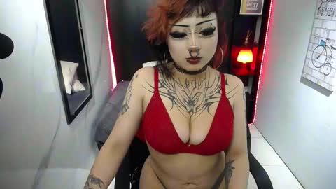 Snapshot of agatha_darkdoll chatting on March 11, 1:39 pm AGATHA online show from March 11, 1:39 pm