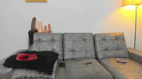 Snapshot of agatha_foxy1 chatting on March 18, 4:48 am NATASHA online show from March 18, 4:48 am