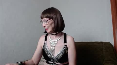 Agatha online show from November 26, 1:12 pm