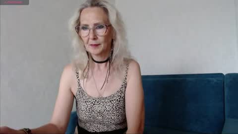Snapshot of agatha_moore_ chatting on June 14, 3:08 am Agatha online show from June 14, 3:08 am