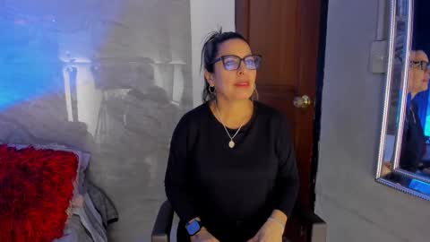 Snapshot of agatha_pleasure chatting on October 17, 11:46 am agatha_pleasure online show from October 17, 11:46 am