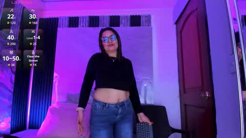 Snapshot of agatha_pleasure chatting on March 5, 11:50 am agatha_pleasure online show from March 5, 11:50 am
