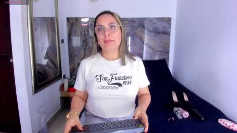 Snapshot of agatha_pleasure chatting on June 2, 11:56 am agatha_pleasure online show from June 2, 11:56 am