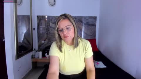 Snapshot of agatha_pleasure chatting on June 3, 11:57 am agatha_pleasure online show from June 3, 11:57 am