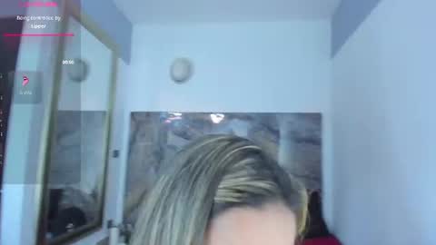 Snapshot of agatha_pleasure chatting on June 28, 12:00 pm agatha_pleasure online show from June 28, 12:00 pm