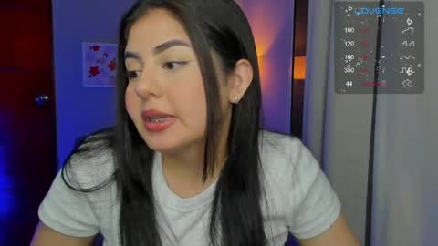 Snapshot of agatha_riccie chatting on June 7, 6:17 am Cat online show from June 7, 6:17 am