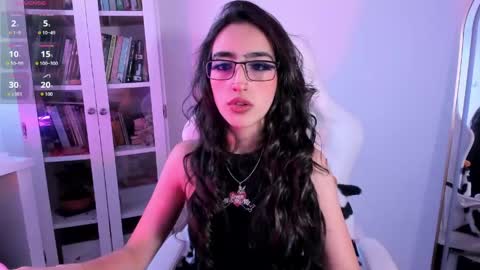 Snapshot of agathablair4 chatting on May 26, 12:12 pm agathablair4 online show from May 26, 12:12 pm