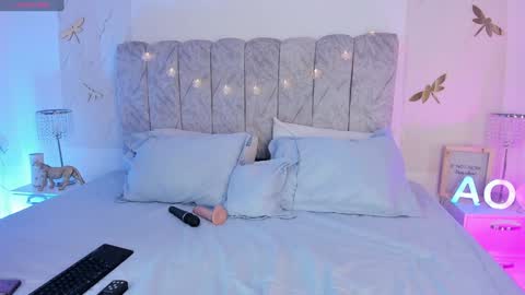 Agatha Owens online show from February 7, 5:31 am