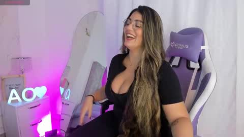 Agatha Owens online show from October 2, 1:45 am