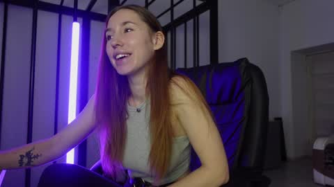 Agelina Lilly Laura online show from February 8, 2:38 pm