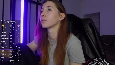 Agelina Lilly Laura online show from February 16, 3:27 pm