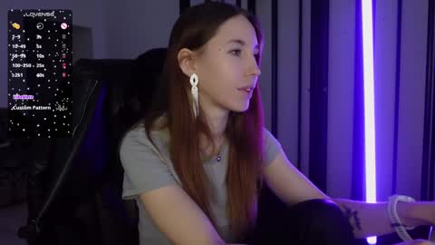 Agelina Lilly Laura online show from February 25, 3:16 pm