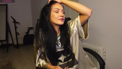 Agelina Lilly Laura online show from March 21, 8:23 pm