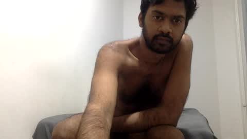 aggaggs online show from May 21, 1:01 am