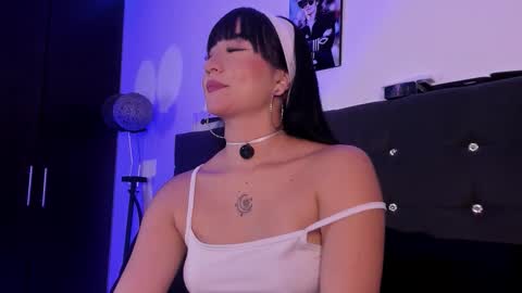 Maggie   online show from February 25, 12:31 am