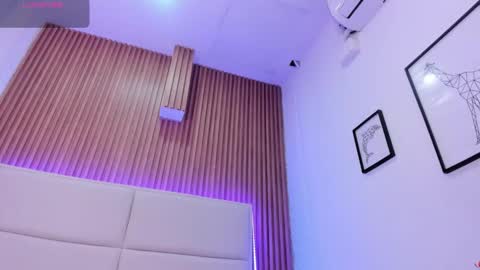 Aggy online show from February 23, 8:01 am