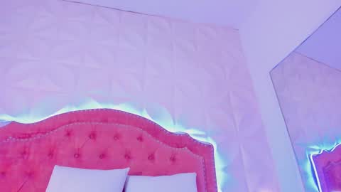 Aggy online show from February 27, 5:57 pm