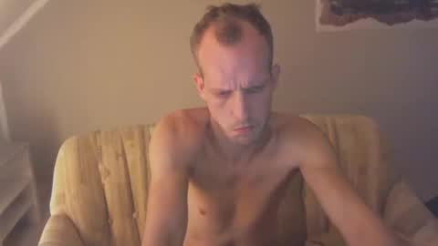 agin17 online show from December 7, 10:01 am