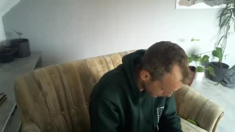 agin17 online show from February 27, 8:17 am